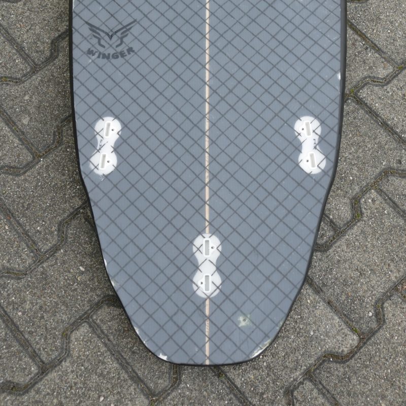 gebrauchtes-surfboard-winger-karbon-protection