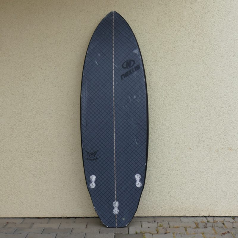 gebrauchtes-surfboard-winger-plug-protection